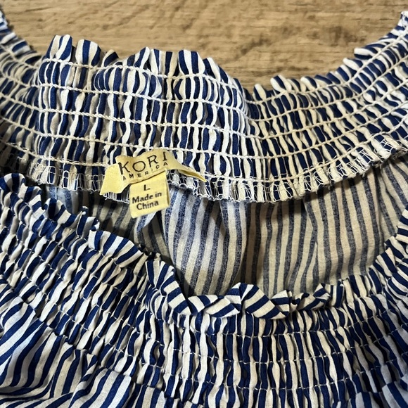 Striped and floral tunic - Picture 2 of 2